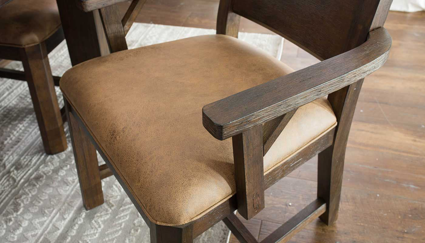 RYAN ARM CHAIR