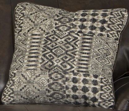 MADDISON SOFA