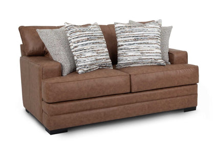 REESE LOVESEAT