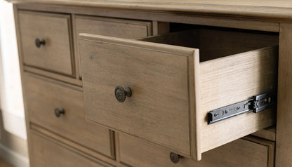 AUSTIN CHEST OF DRAWERS