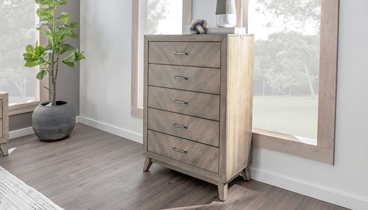 COURTNEY CHEST OF DRAWERS