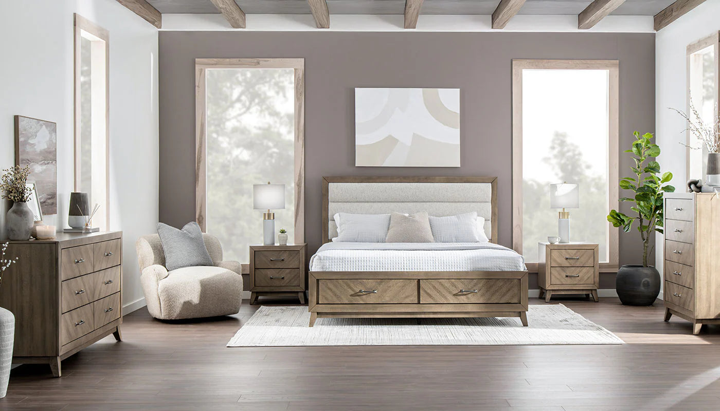 COURTNEY CHEST OF DRAWERS