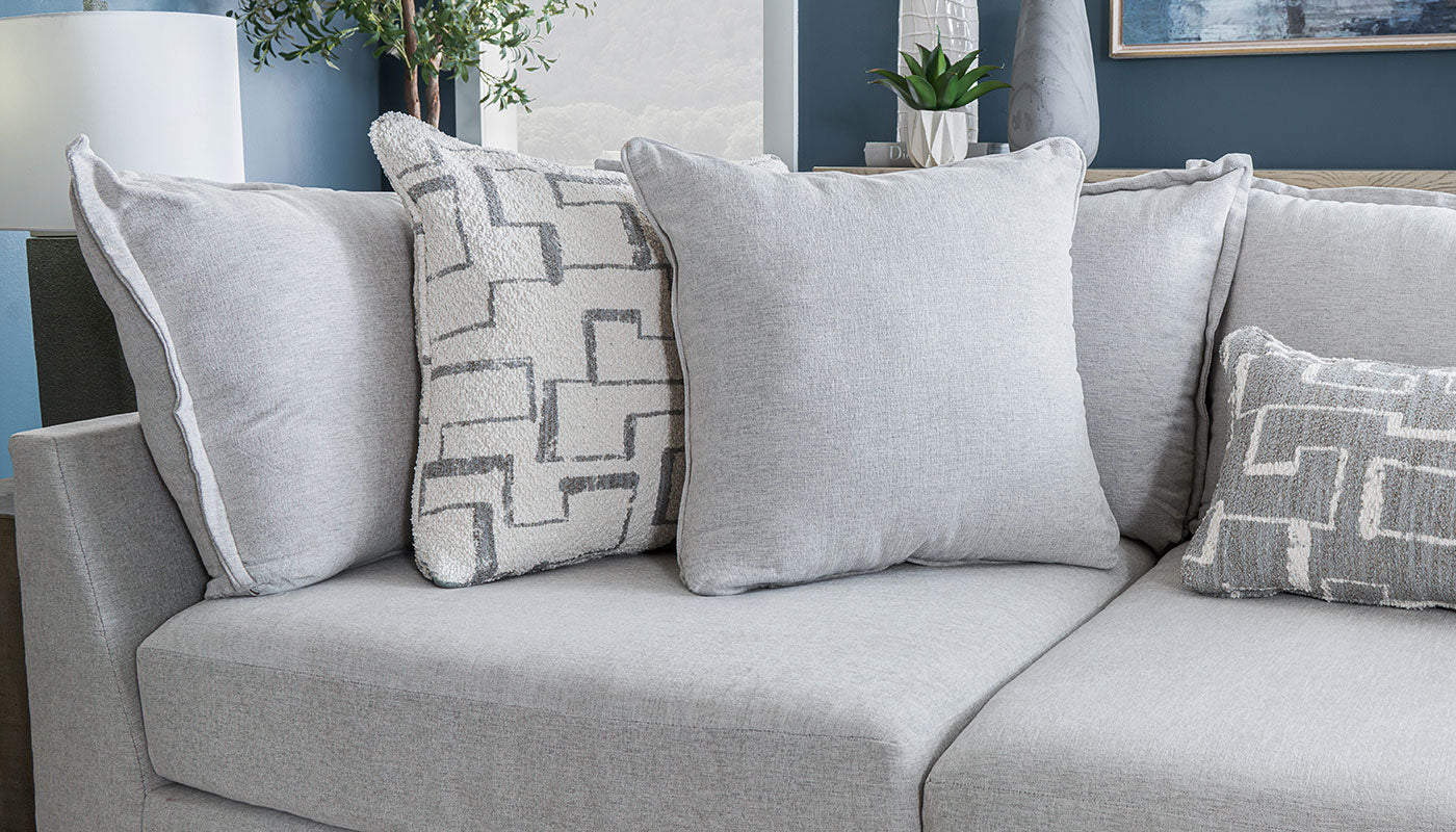 Rose 5pc. Sectional & Ottoman
