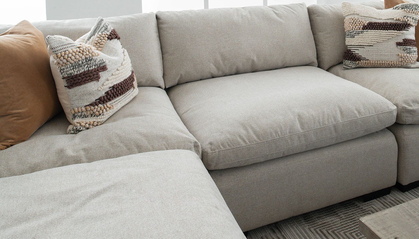 Colin Fabric 5pc. Sectional