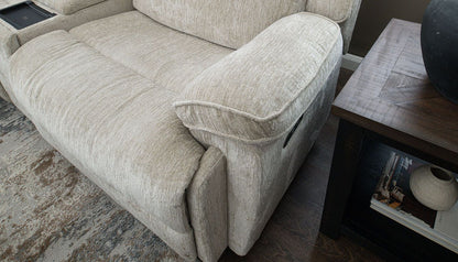Elena 6pc. Cream Sectional