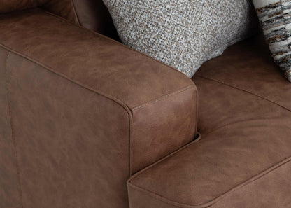 REESE LOVESEAT
