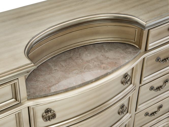 CALVIN DRESSER