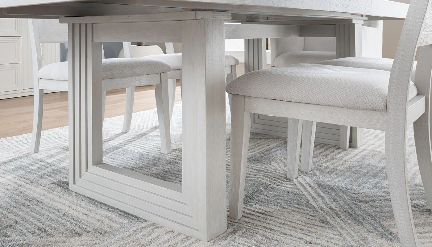 ATLAS SIDE CHAIR